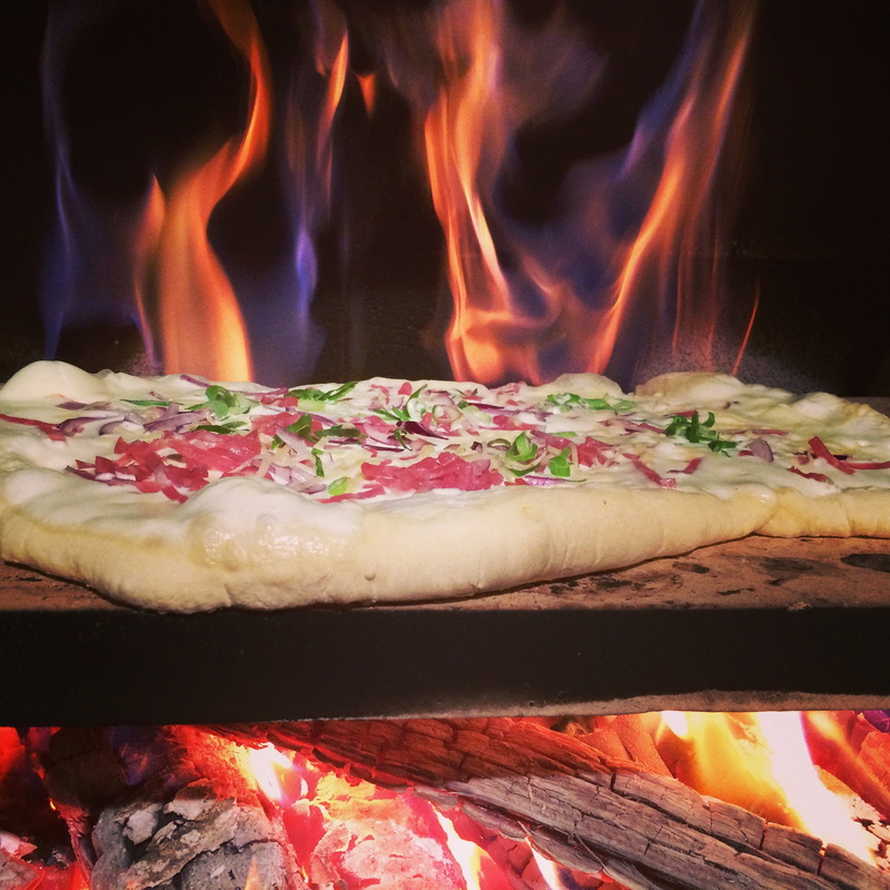 fire, oven, appliance, burning, sweet, wood burning stove, sweet food, temptation, fireplace, wood - material, wood fire, freshness, indoors, eat, motion