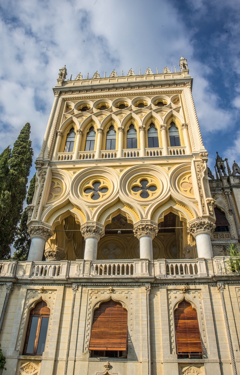 romantic, luxury, vacation, the past, no people, Isola Del Garda, building exterior, arch, day, summer, window, outdoors, italy, cloud - sky, travel, low angle view