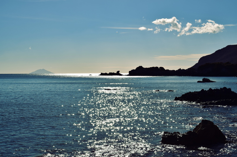 water, beach, land, no people, 5K, tranquil scene, elba island, tranquility, horizon over water, beauty in nature, rock, italy, nature, idyllic, waterfront
