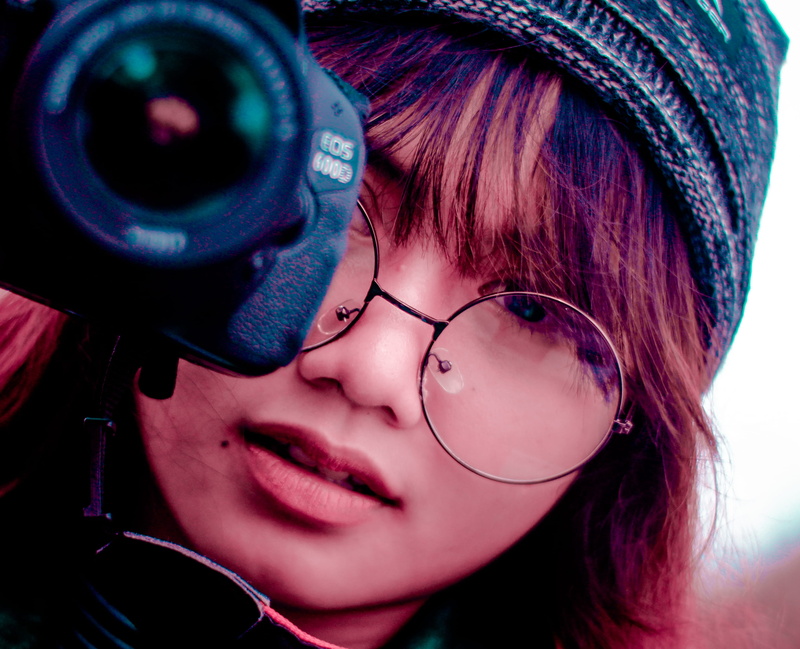 bonnet, eos, indoors, glasses, women, hair, lifestyles, camera lens, photography, canon, camera, childhood, portrait, shallow, girl, dslr, lens, beautiful woman