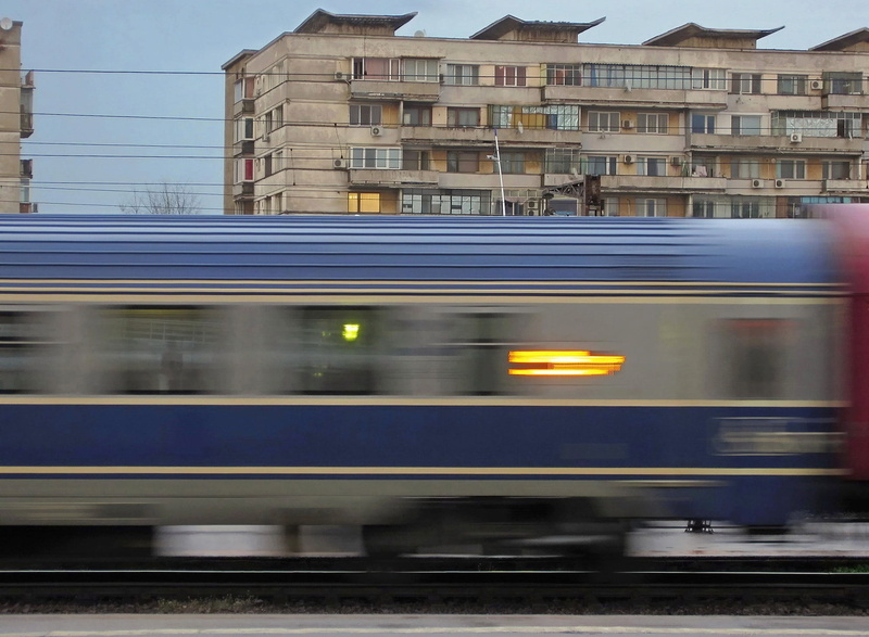 train - vehicle, blurred motion, rail transportation, wagon, romania, city, fast, day, no people, train, 1080P, Voyage, passing, building, architecture