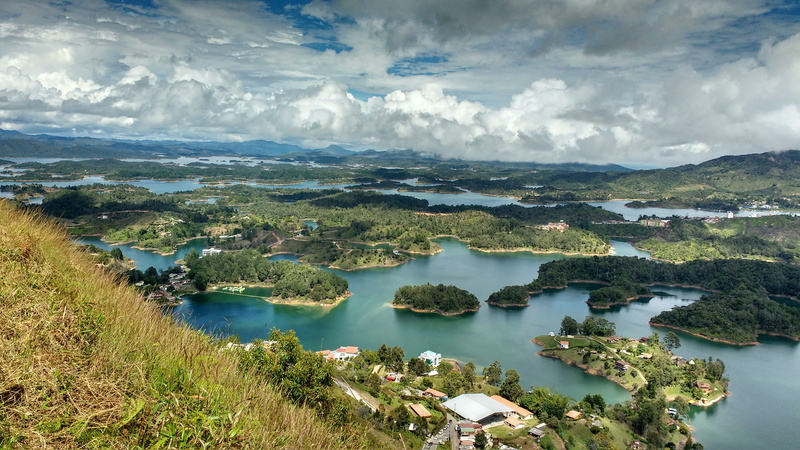 outdoors, mountain, day, panoramic, beauty in nature, plant, guatapé, environment, no people, hiking, 4K, tranquility, lagoon, cloud - sky, travel destinations