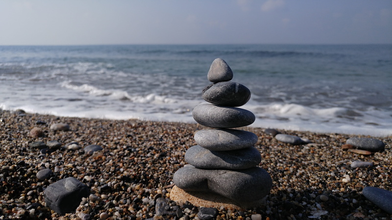 no people, balance, rock - object, horizon, beauty in nature, water, stability, pebble, tranquility, nature, stack, sea, stone - object, horizon over water
