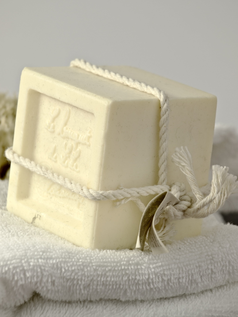 bar of soap, cleanliness, gray, clean, studio shot, luxury, cube, indulgence, focus on foreground, food, no people, natural cosmetics, indoors, close-up