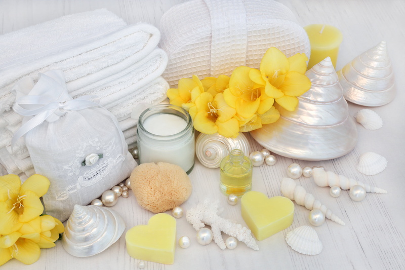 seashells, soap, flowers, candle, salt, 5K, spa, shell, still life, bath