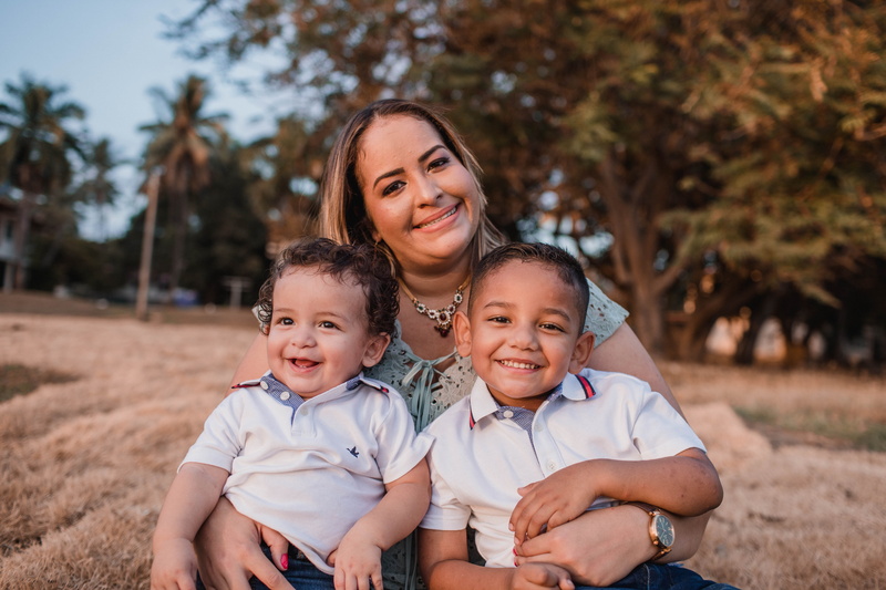 happiness, daughter, joy, woman, bonding, daylight, daytime, girl, fun, boys, sister, mother, offspring, love, tree, cute, holding, child, two, smiling