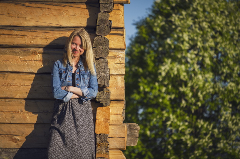lumber, women, cabin, front view, three quarter length, 4K, hairstyle, rīga, casual clothing, architecture, nature, house, hair, loghouse, taking, shelter