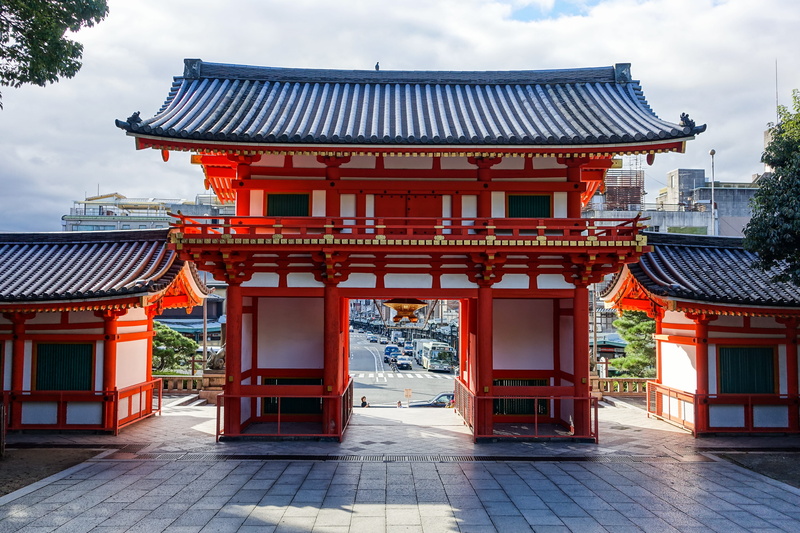 building, japan, sky, temple, architecture, red, building exterior, cloud - sky, gate, built structure, belief, religion, outdoors, spirituality, travel destinations