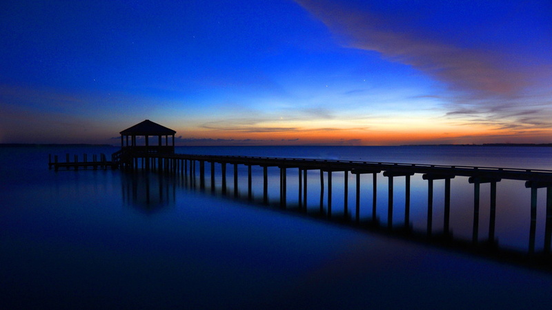 pier, built structure, dusk, tranquility, water, beauty in nature, wooden post, horizon, horizon over water, 1080P, scenics - nature, architecture, sky