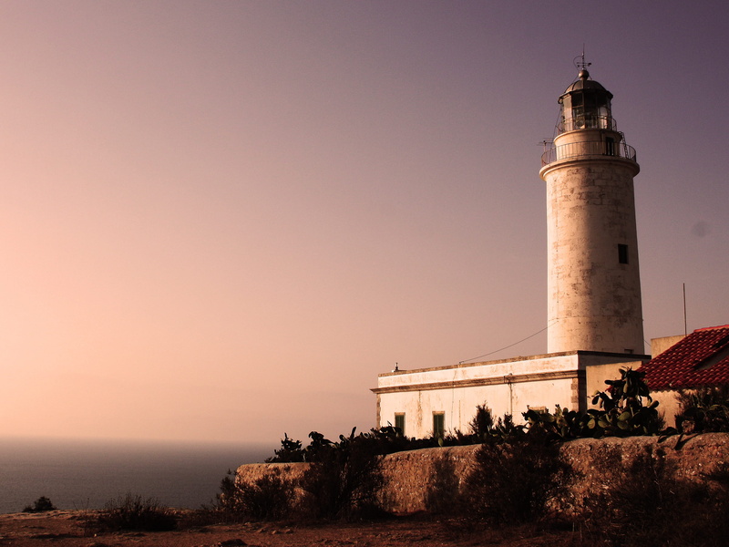 travel destinations, history, travel, tourism, dawn, plant, spain, clear sky, outdoors, building, the past, formentera, nature, 2K, lighthouse, built structure