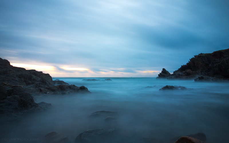 RX, RAW, de, Blue On Blue, vario sonnar, sunset, breizh, outdoors, pose, blue, structure, covered, beach, B+W, scenics, dusk, water, landscape, coastline