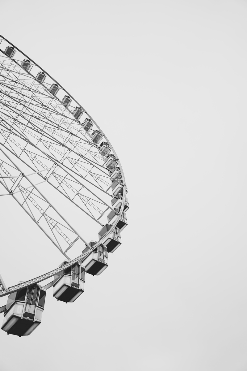 ferris wheel, ferriswheel, gray, day, low, outdoors, fairground, black and white, amusement park, view, studio shot, clear sky, arts culture and entertainment