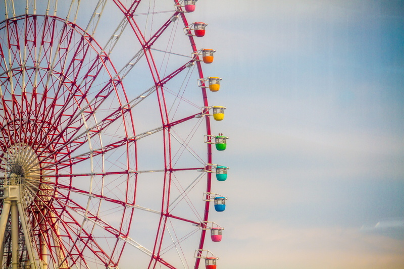 low angle view, amusement park, ferris wheel, wheel, architecture, enjoyment, fairground, sky, top, cloud - sky, nature, built structure, fun, ferriswheel