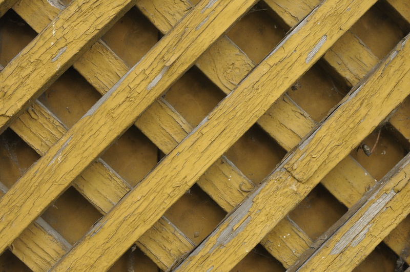 invoice, crisscross, outdoors, close-up, architecture, 4K, brown, high angle view, built structure, protection, pattern, fencing, wood, large group of objects