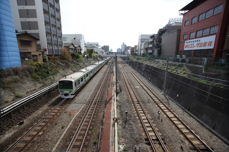 building exterior, railroad car, transportation, diminishing perspective, office building exterior, architecture, Ikebukuro, the way forward, Japan, direction