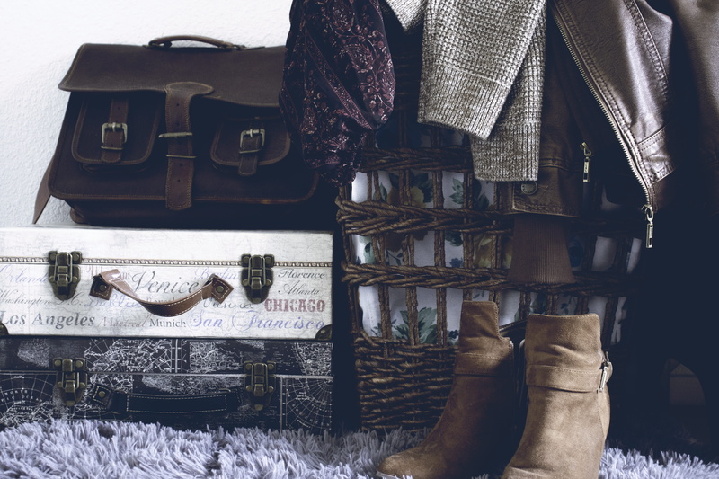 no people, conceptual, wicker, standing, clothing, nature, label, cold temperature, luggages, footwear, architecture, chain mail, suede, near, travel, brown