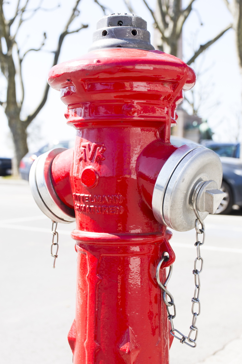 focus on foreground, no people, outdoors, day, nature, close-up, security, accidents and disasters, hydrant, mailbox, protection, mail, chain, water, steel