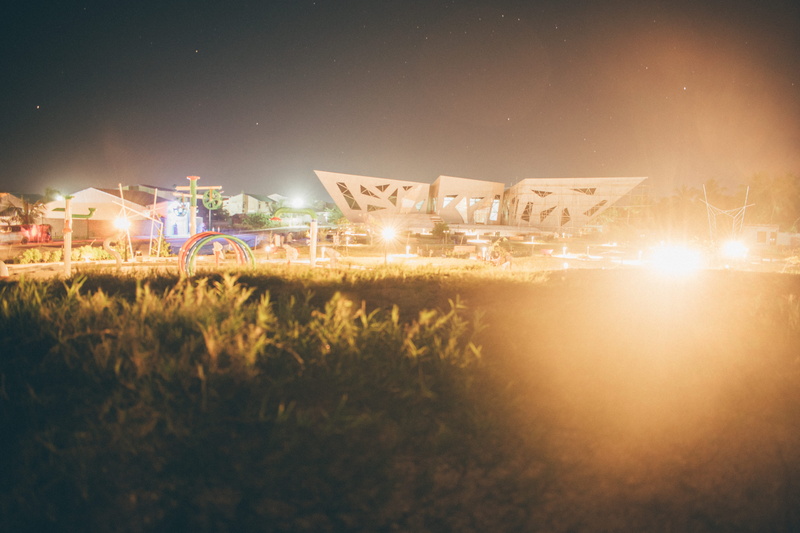 thinadhoo, plant, sky, lens flare, nightsky, night, nightlife, built structure, building exterior, glowing, text, illuminated, digital composite, city