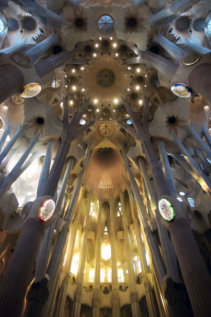 chandelier, religion, pattern, hanging, sagrada, architecture and art, arched, belief, apse, arch, architecture, low angle view, light, built structure
