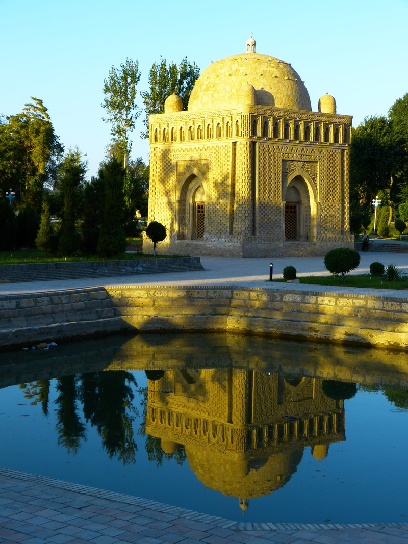 history, tholos tomb, sky, mirroring, old, building exterior, evening, architecture, waterfront, Water, travel destinations, Tomb, brick architecture, tourism
