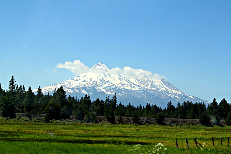 outdoors, california, mountain landscape, landscape, volcano, travel, mountain range, tree, environment, non-urban scene, snow, California, sky, tourism