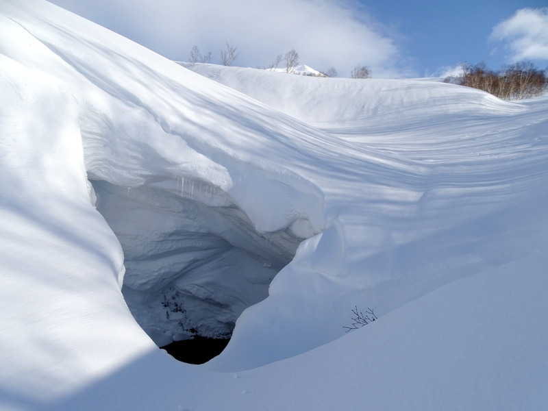 sky, cold, cloud - sky, tranquility, snowdrift, scenics - nature, environment, winter, 2K, funnel, mountain, beauty in nature, mountains, nature, snow