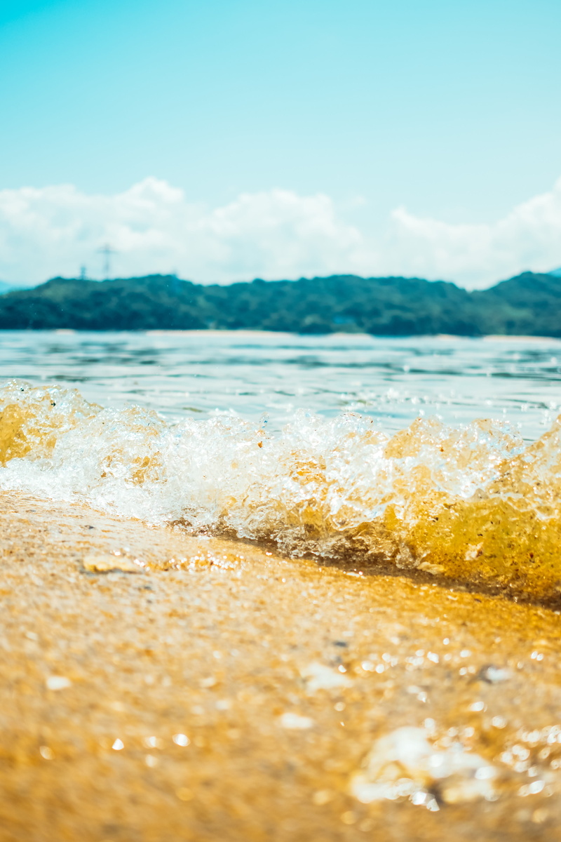 wave, sport, cloud - sky, blue, land, motion, beach, aquatic sport, landscape, japan, waves, no people, sky, beauty in nature, daylight, 5K, sea, water
