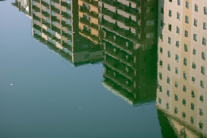 hiroshima, reflection, high angle view, city, outdoors, drawer, green color, day, symmetry, building, nature, architecture, built structure, 5K, japan