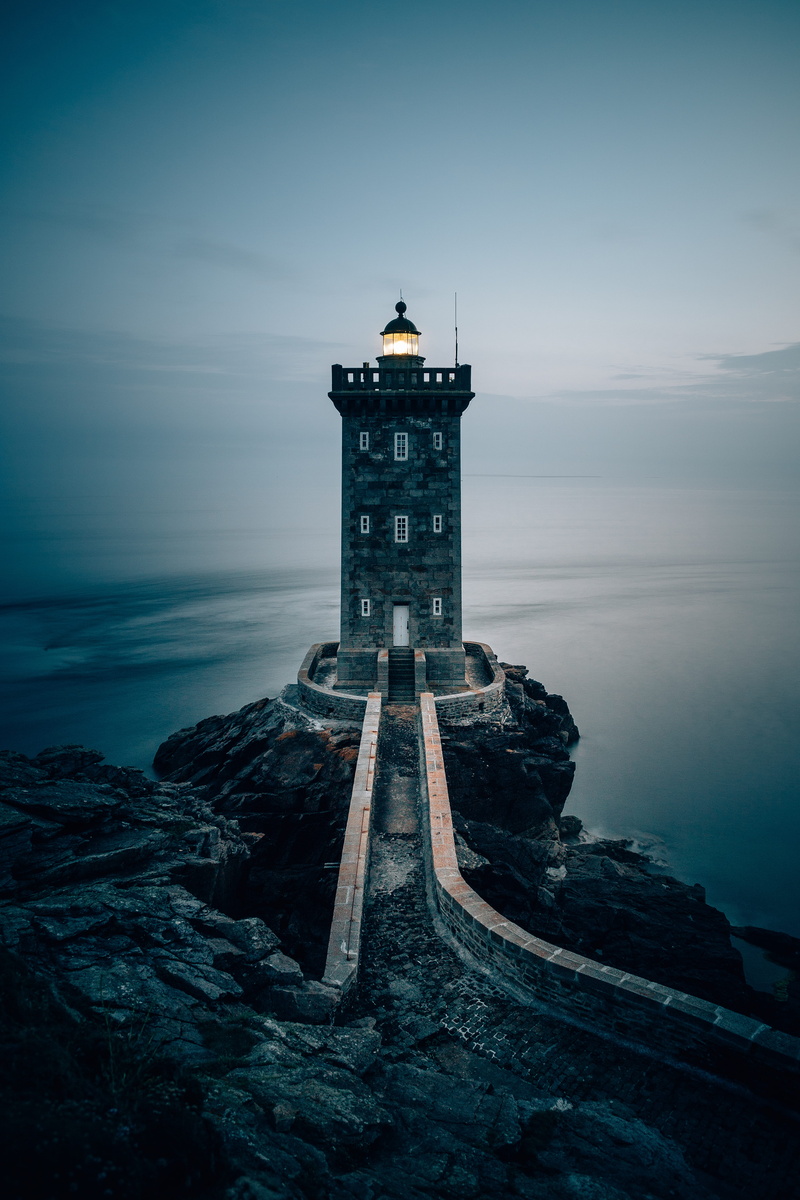 tower, near, built structure, protection, no people, nature, morning, scenics - nature, direction, building, guidance, architecture, lighthouse, horizon