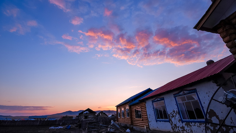housing, 2K, hut, low angle view, horizon, row house, country, human, cabin, sunset, gradient, built structure, cloud, sky, nature, roof, building, romantic sky