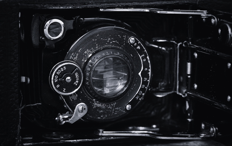 focus on foreground, land vehicle, motor vehicle, black and white recording, car, Inner Workings, Camera, camera - photographic equipment, technology, music