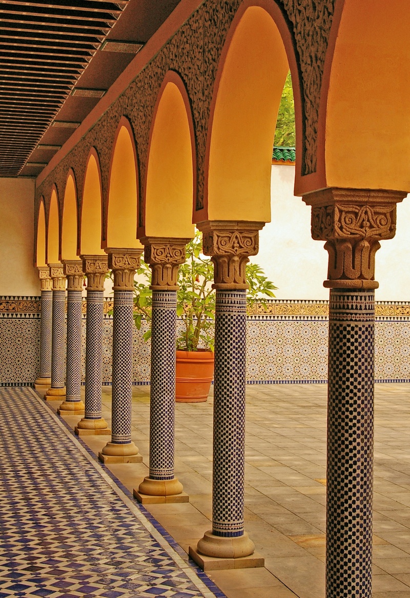 travel destinations, day, 2K, built structure, indoors, building, history, courtyard, arches, oriental, artfully, arcade, columnar, culture, the past
