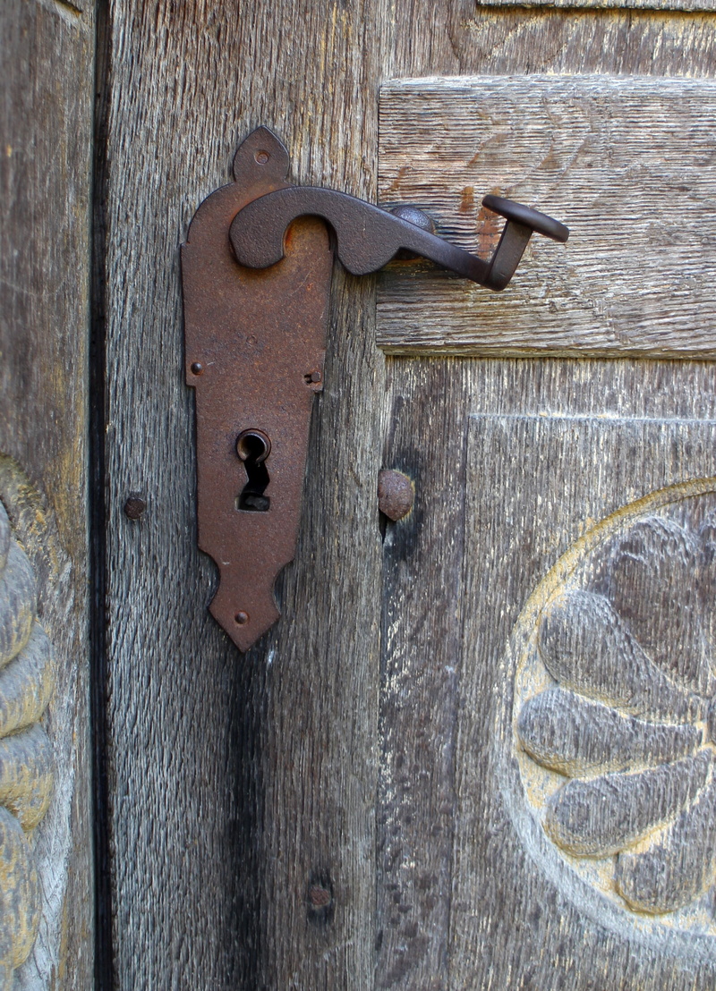 weathered, pattern, brown, close-up, full frame, backgrounds, closed, latch, antique, rusty, no people, rusted, safety, door, input, door lock, 2K, day