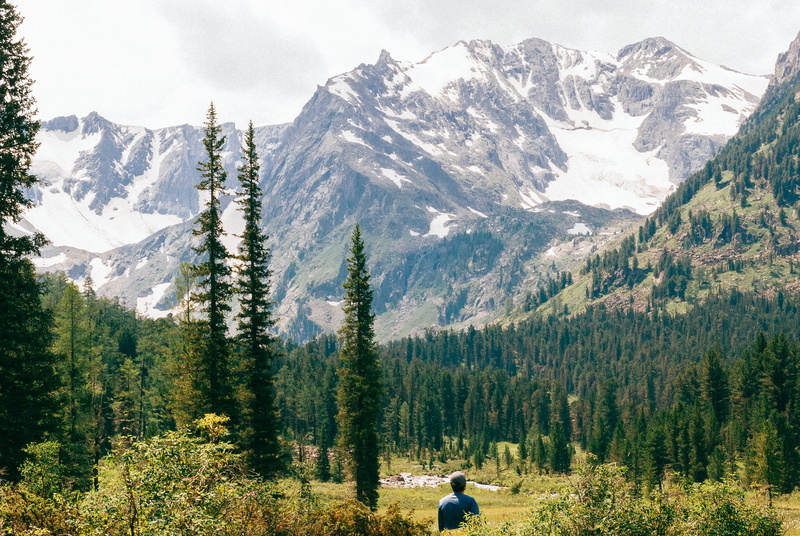 near, rocky Mountains, covered, capped, summer, t-shirt, nature, outdoors, rear view, rock mountain, scenics, no People, leisure activity, woodland, 2K