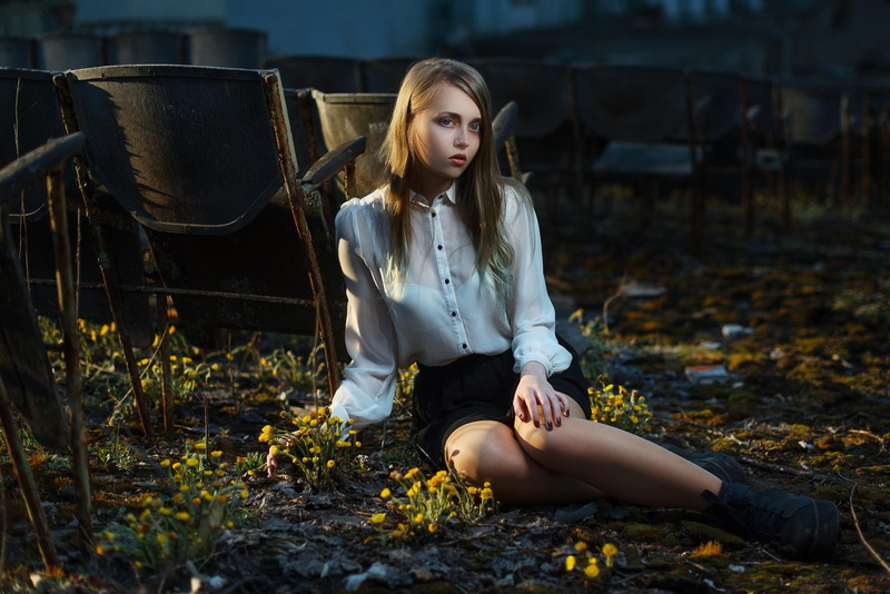 women, blonde, hair, long hair, sitting, 1080P, long, yellow, yellow flowers, flowers