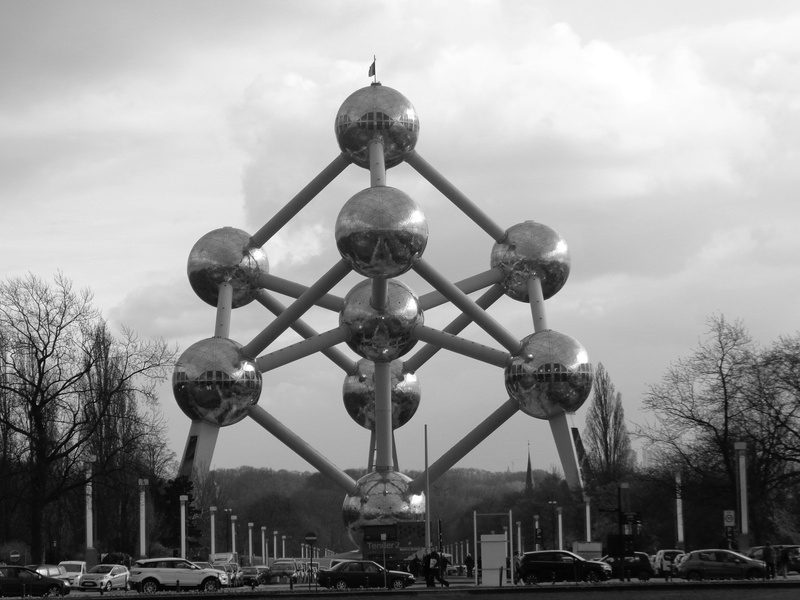 cloud - sky, spire, bare tree, belgium, no people, city, travel, brussels, outdoors, tree, day, building exterior, architecture, built structure, atomium