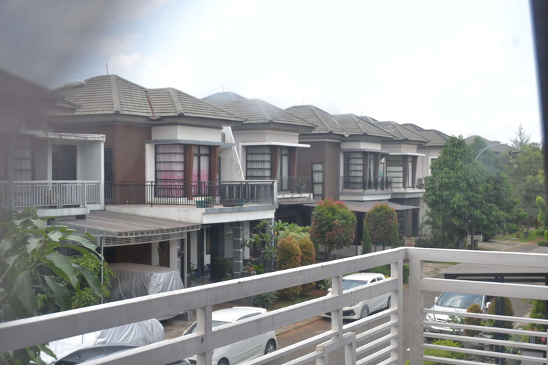 residential district, water, town tangerang indonesia clustervenice, house, built structure, day, growth, no people, roof, tree, building, sky, balcony
