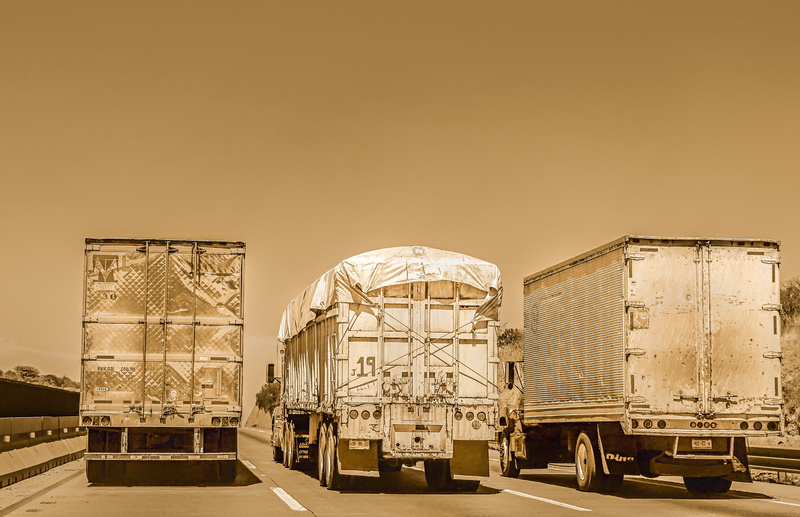 traffic, transportation, no people, motor vehicle, drive, outdoors, blockade, ferris wheel, overtaking, three lanes, 4K, together, land vehicle, highway