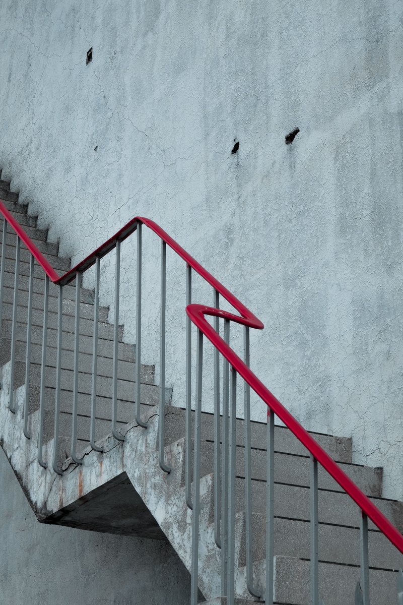 snow, 4K, street, handrail, minimal, rail, up, concrete, steps and staircases, building exterior, day, architecture, step, concrete wall, railing, staircase