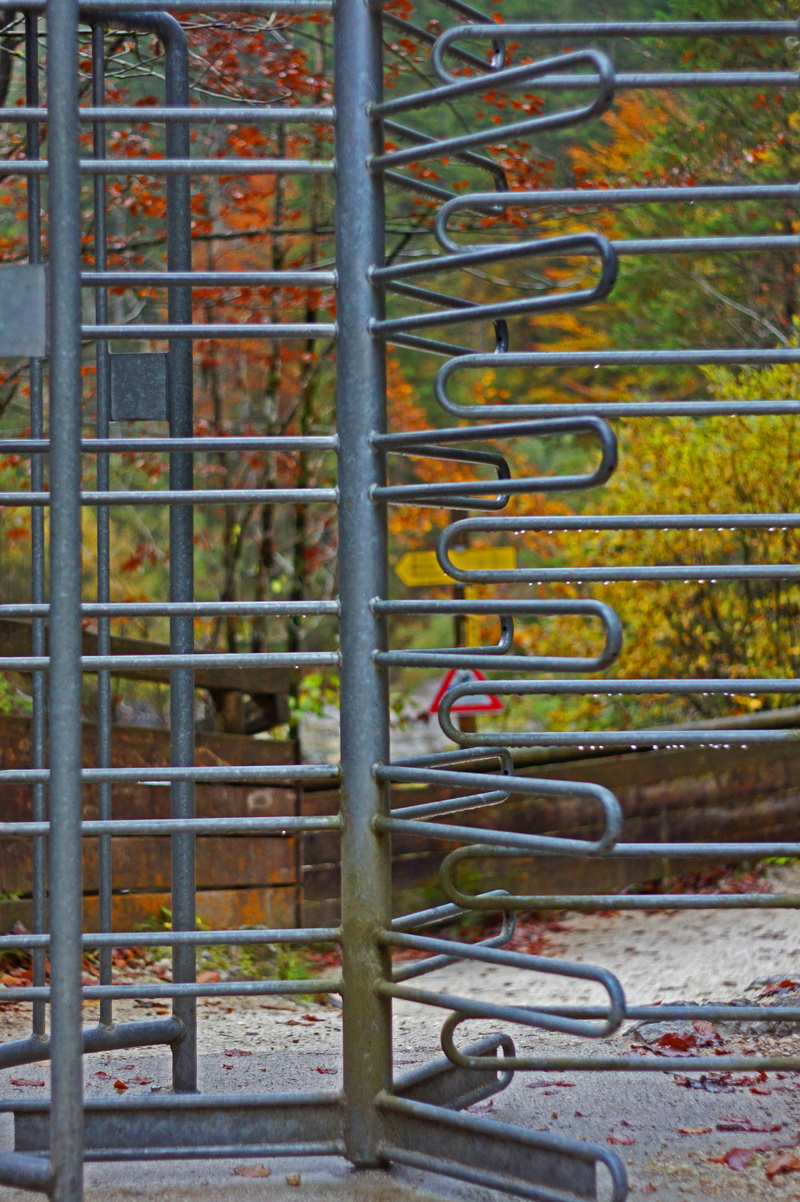security, wall, yellow, 4K, nature, architecture, graffiti, brick, metal, output, built structure, day, close-up, no people, revolving door, railing, safety
