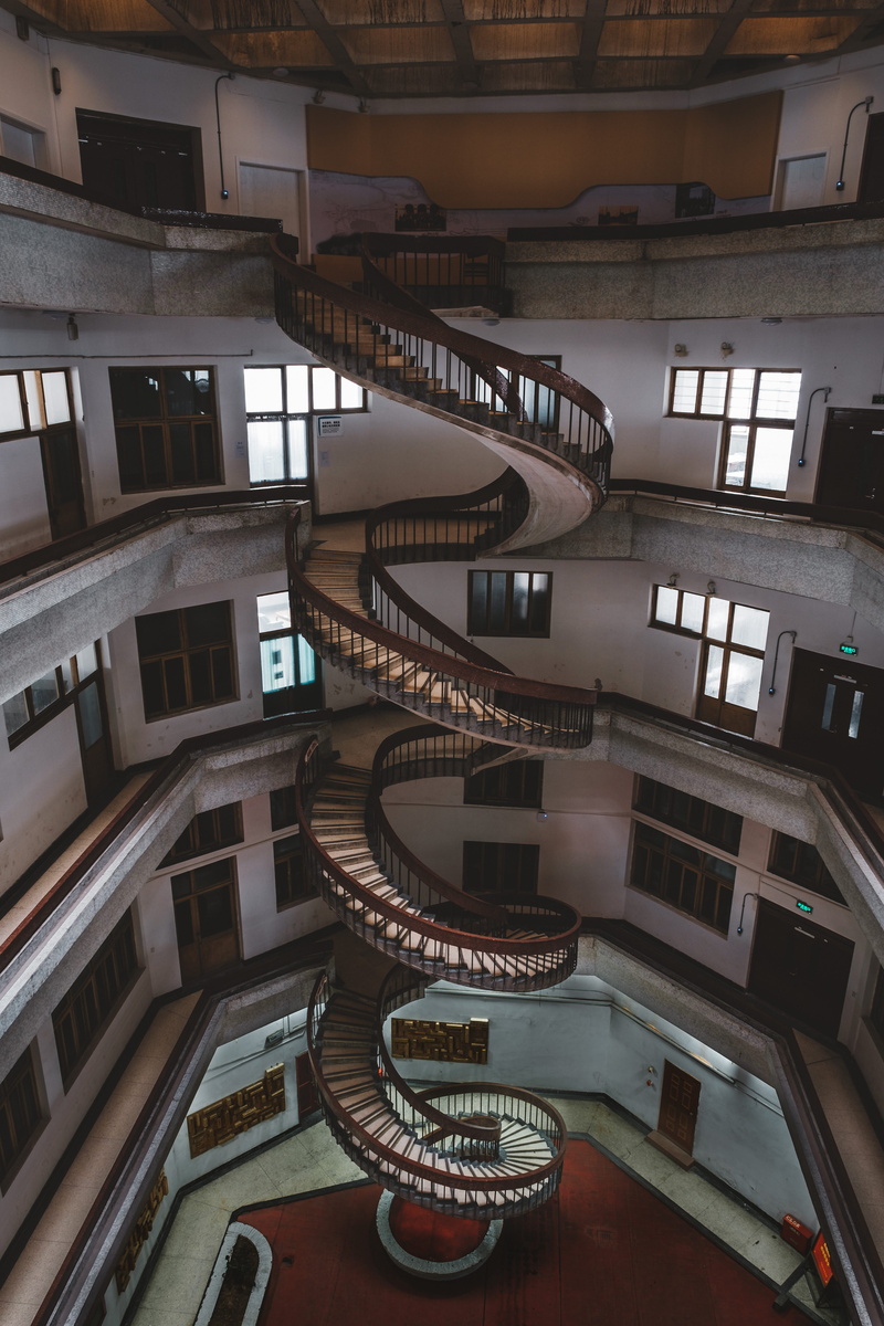 handrail, window, inside, skylight, coil, design, gray, stair, building exterior, architecture, maze, residential district, concrete, staircase, day, directly below