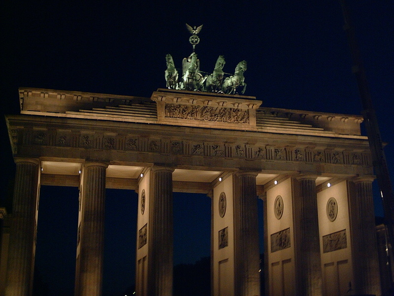 no people, travel, brandenburg, 1080P, building exterior, the past, tourism, city, illuminated, travel destinations, art and craft, goal, night, city gate