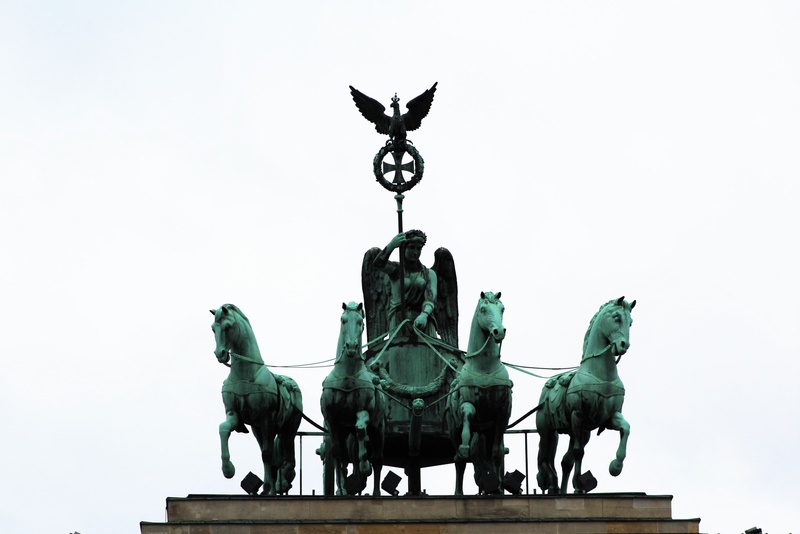 animal representation, the past, sky, architecture, animal wildlife, livestock, capital, clear sky, brandenburg gate, animal, no people, domestic animals