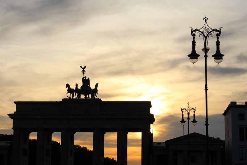 travel destinations, lighting equipment, history, afterglow, germany, sculpture, clouds, landmark, travel, city, street light, symbol, art and craft, atmosphere