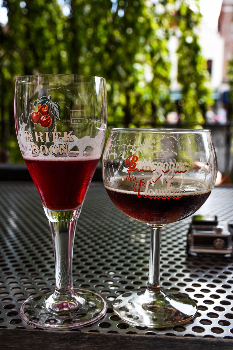 red wine, glass, drink, wineglass, freshness, temptation, brewery, table, food and drink, delicious, close-up, alcohol, cocktail, pub, household equipment