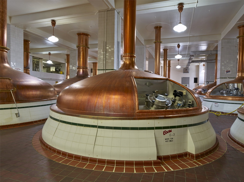 copper, illuminated, mode of transportation, drink, industrial equipment, built structure, building, food and drink industry, business, beer, brew house