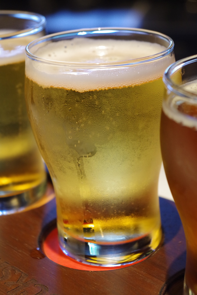 tapped, glass, yellow, indoors, glass - material, still life, frothy drink, food, brew, beer glass, froth, hops, benefit from, cold, german, alcohol, bavaria