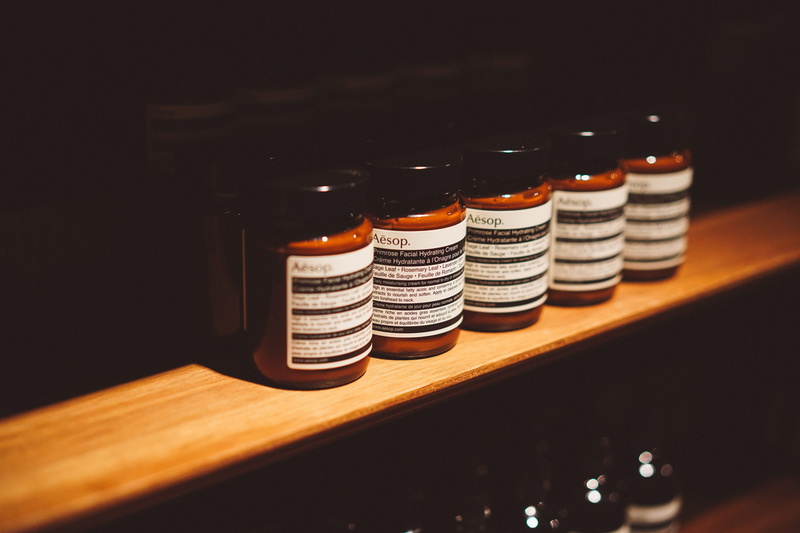 4K, glass, large group of objects, still life, bottles, table, meal, cafeteria, text, white, restaurant, beverage, yogurt, dessert, side by side, focus on foreground