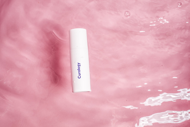 close-up, cosmetics, science, labeled, thermometer, healthcare and medicine, skin, no people, bottle, single object, spray can, pink background, moisturizer