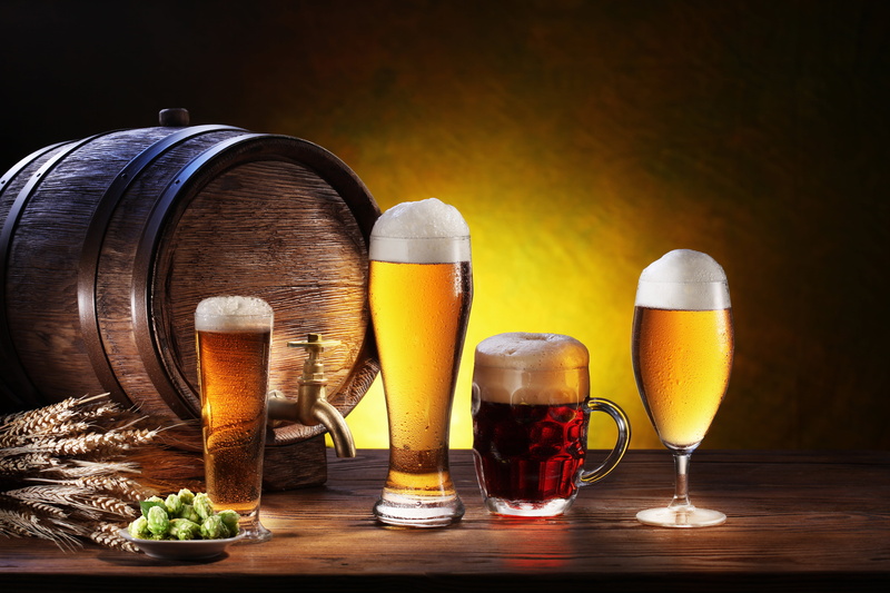 keg, pint Glass, mug, wood - Material, foam, freshness, celebration, plate, hop, cold - Temperature, close-up, still life, stout, beer - Alcohol, food And Drink